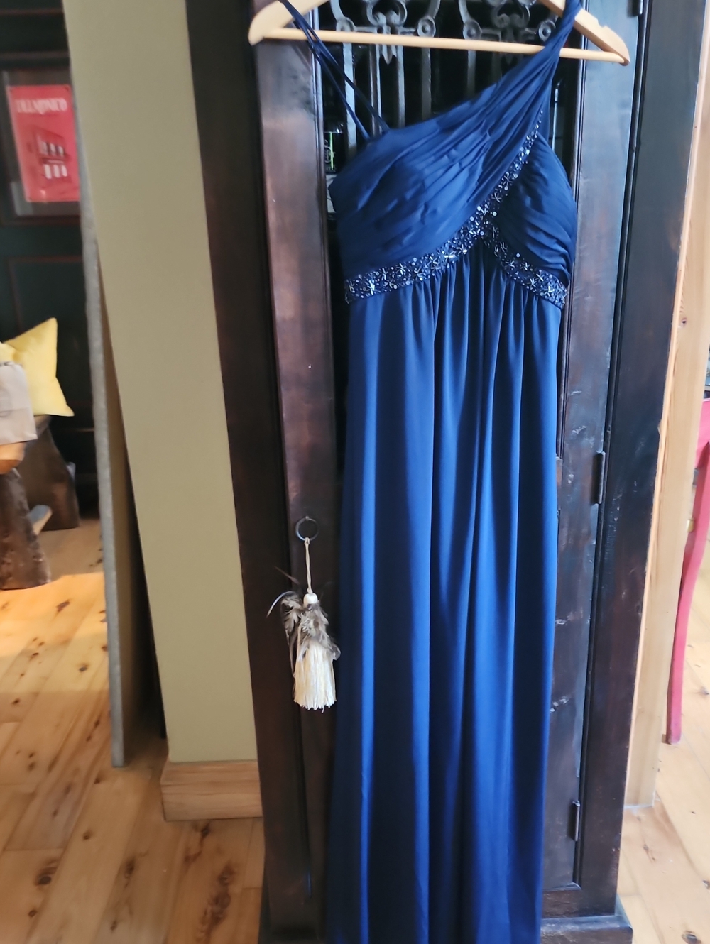 Adriana Papell BOUTIQUE Royal Blue One-Shoulder Beaded Evening Dress, 4